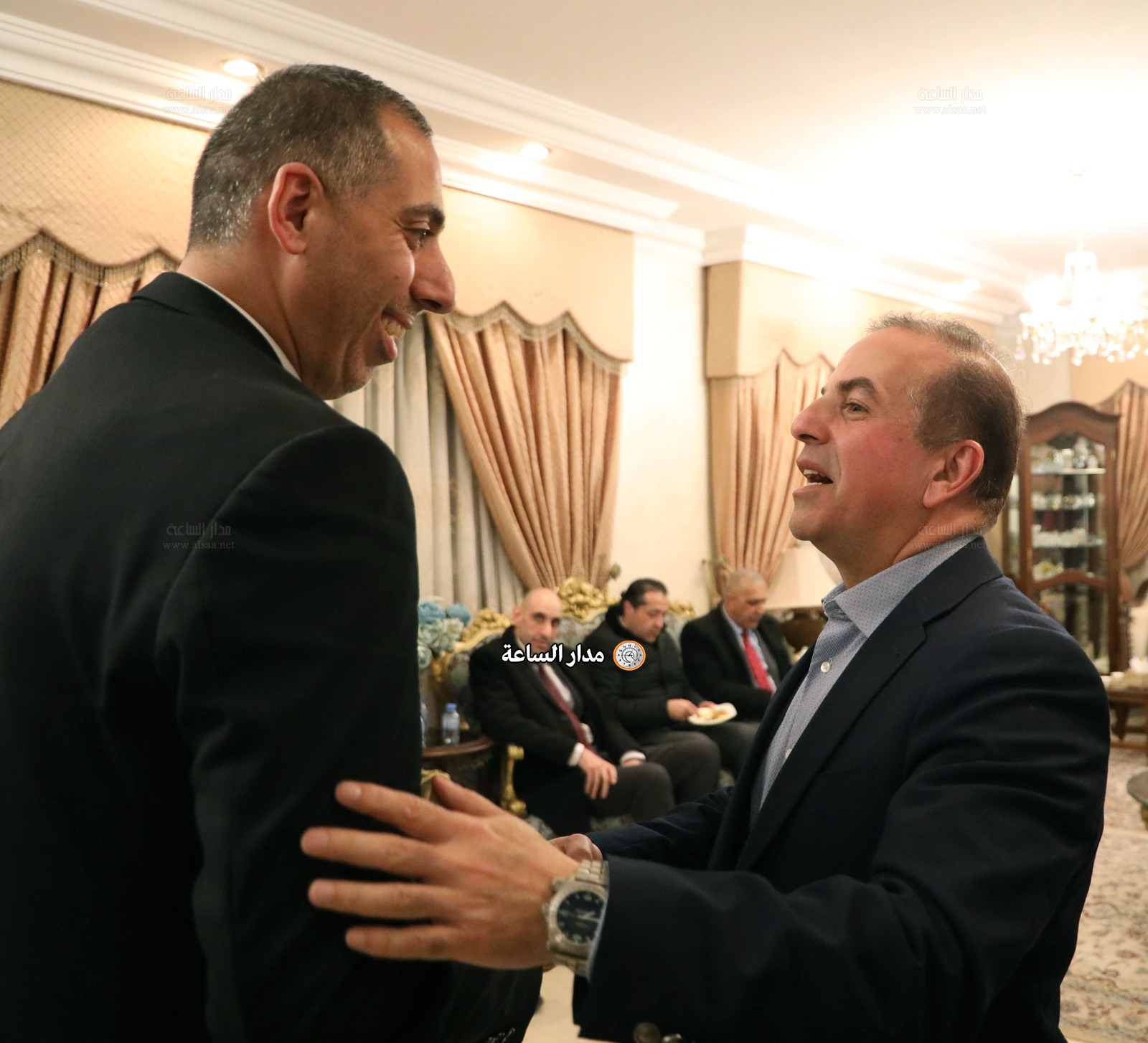 Madar Al-Saa Images 0.3932790203669765