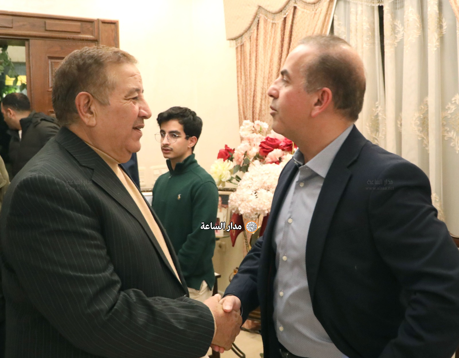 Madar Al-Saa Images 0.9884259574468262