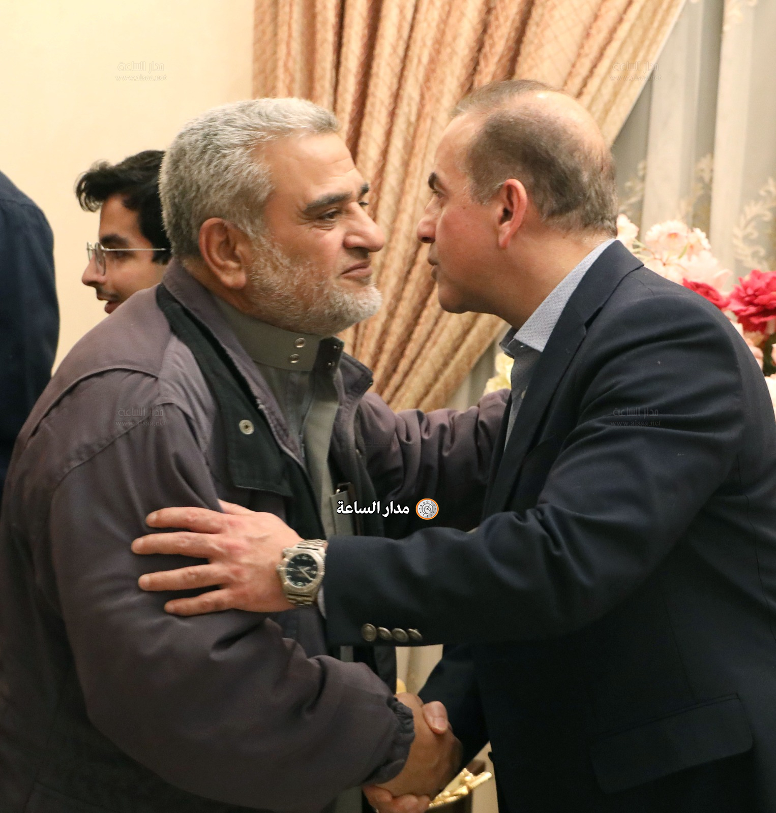 Madar Al-Saa Images 0.25268118520028326