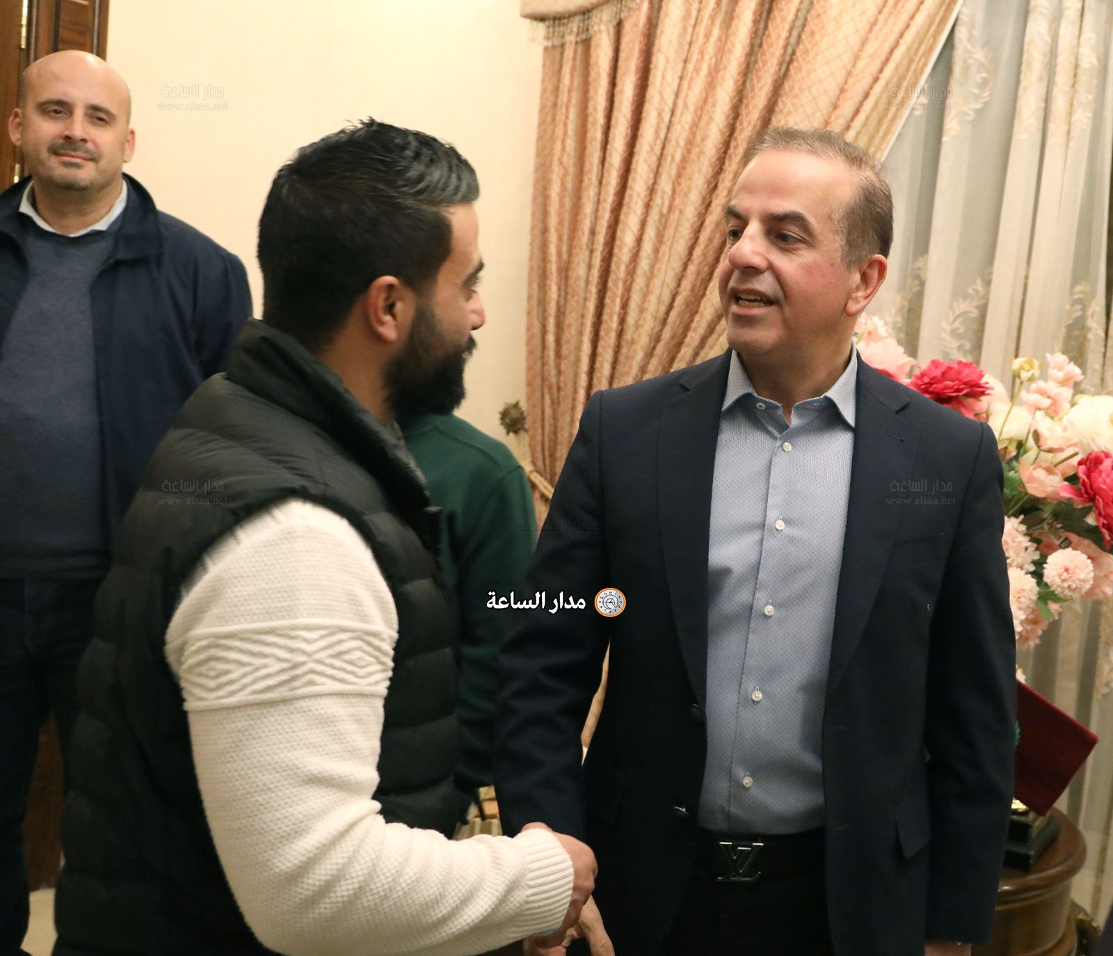 Madar Al-Saa Images 0.4281035073798578