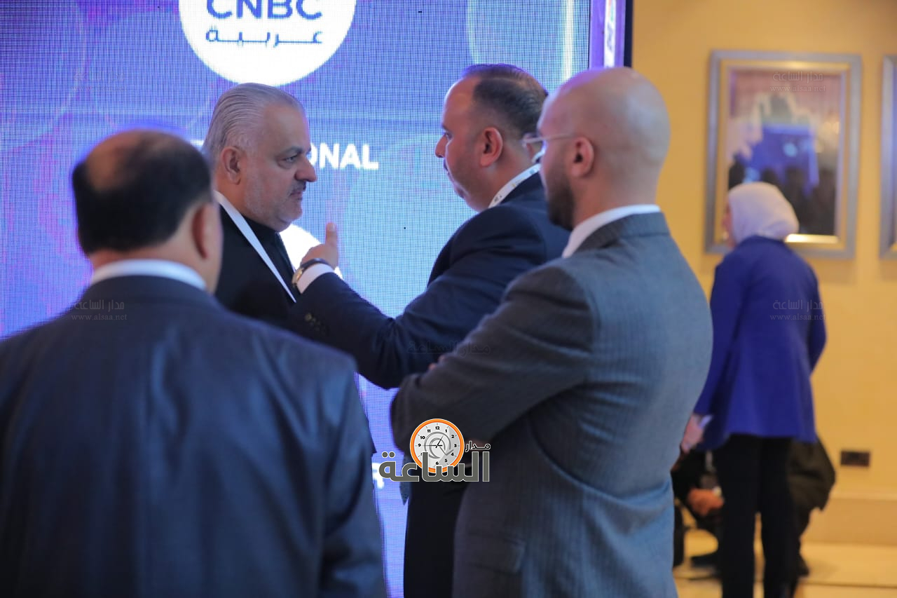 Madar Al-Saa Images 0.8531167382759373