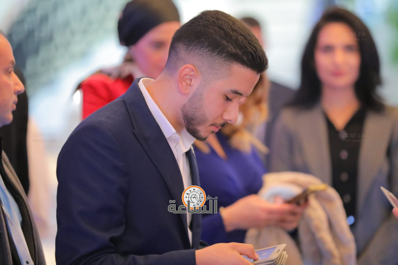 Madar Al-Saa Images 0.9354069018221087