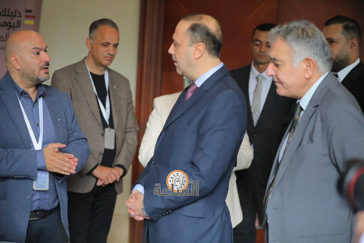 Madar Al-Saa Images 0.12325179592660507