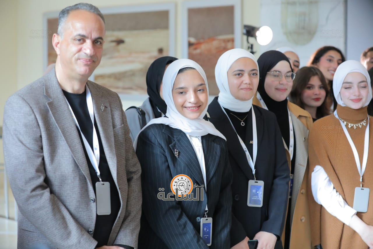 Madar Al-Saa Images 0.6952394403921416