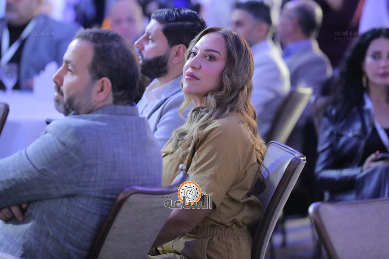 Madar Al-Saa Images 0.3882881028888192