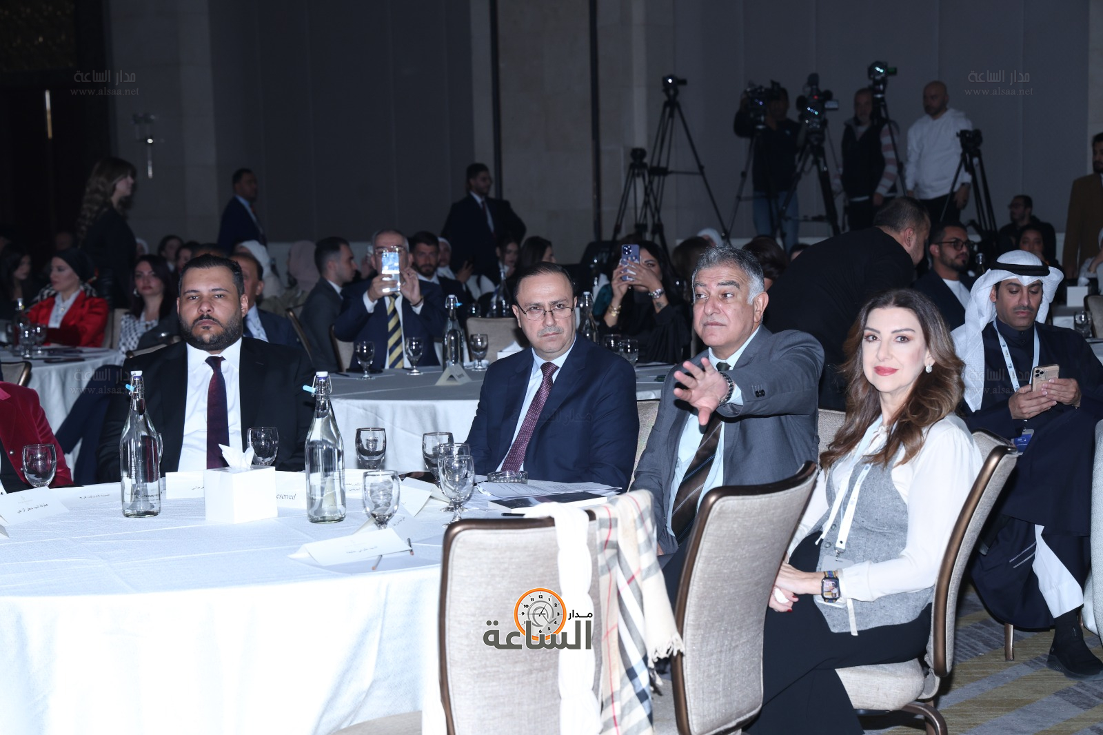 Madar Al-Saa Images 0.28554214564155145