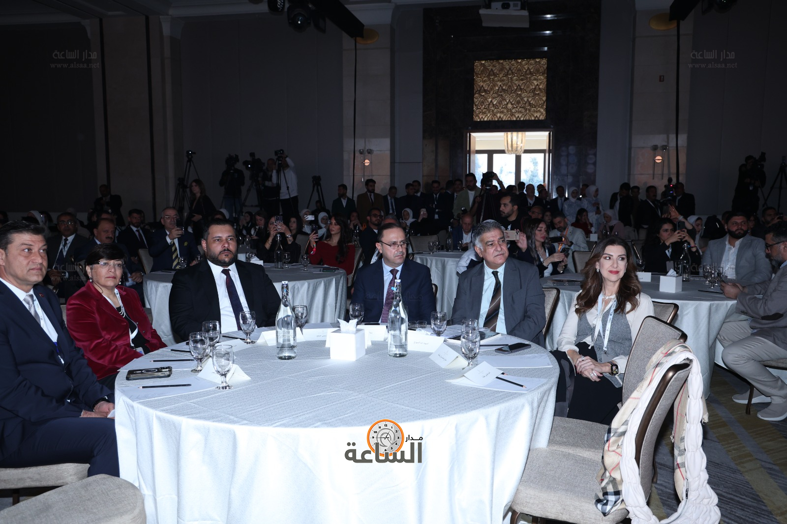 Madar Al-Saa Images 0.713976176676036