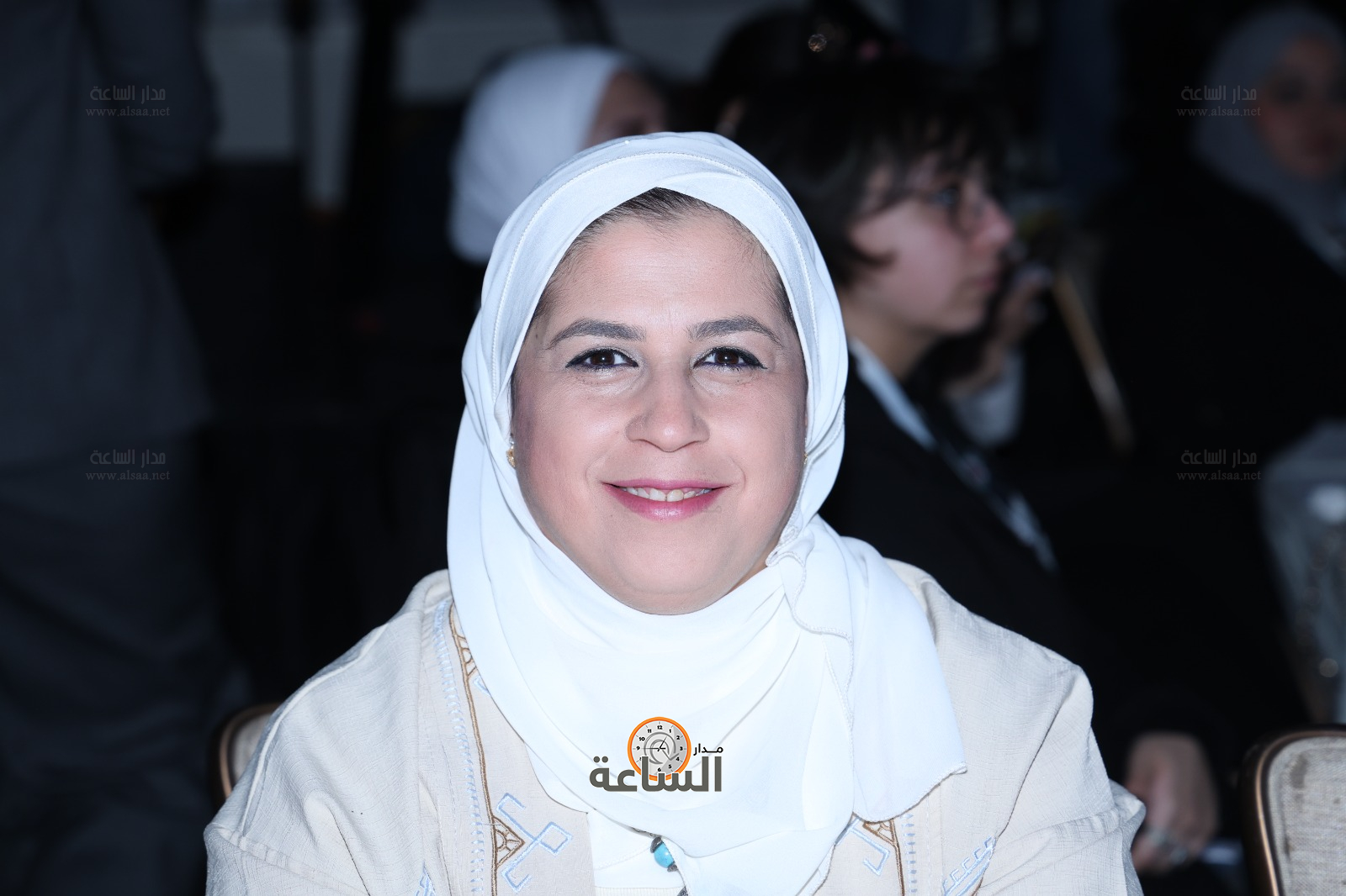 Madar Al-Saa Images 0.719882858479213