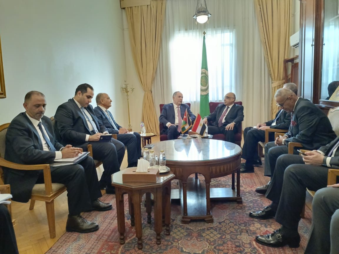 Madar Al-Saa Images 0.17196027243842105