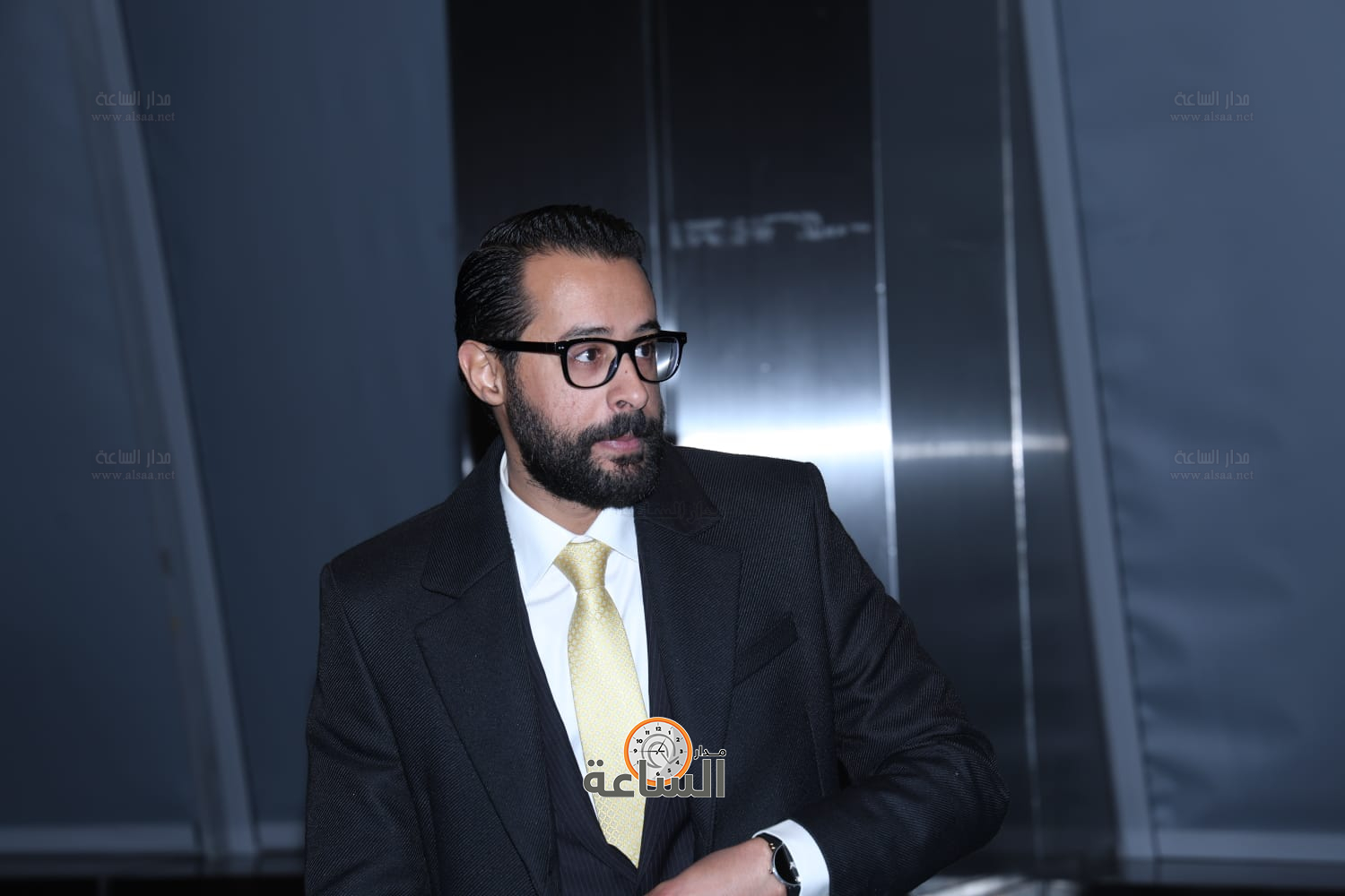 راشد فريحات يولم لوزراء وأعيان ونواب.. والعين أبو غاصب: راتب الوزير يعادل 50 دينارا (صور وفيديو) (video)