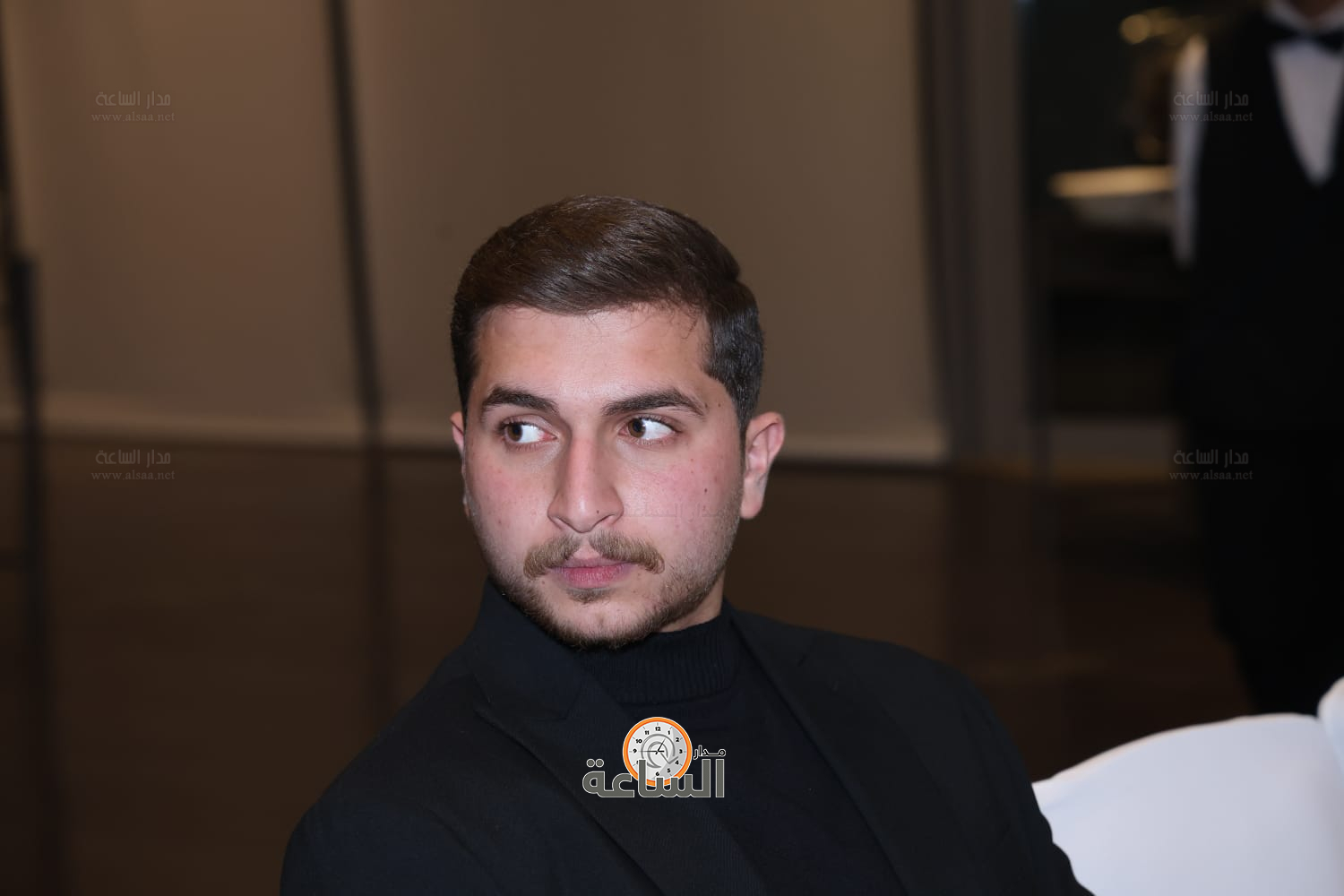 راشد فريحات يولم لوزراء وأعيان ونواب.. والعين أبو غاصب: راتب الوزير يعادل 50 دينارا (صور وفيديو) (video)