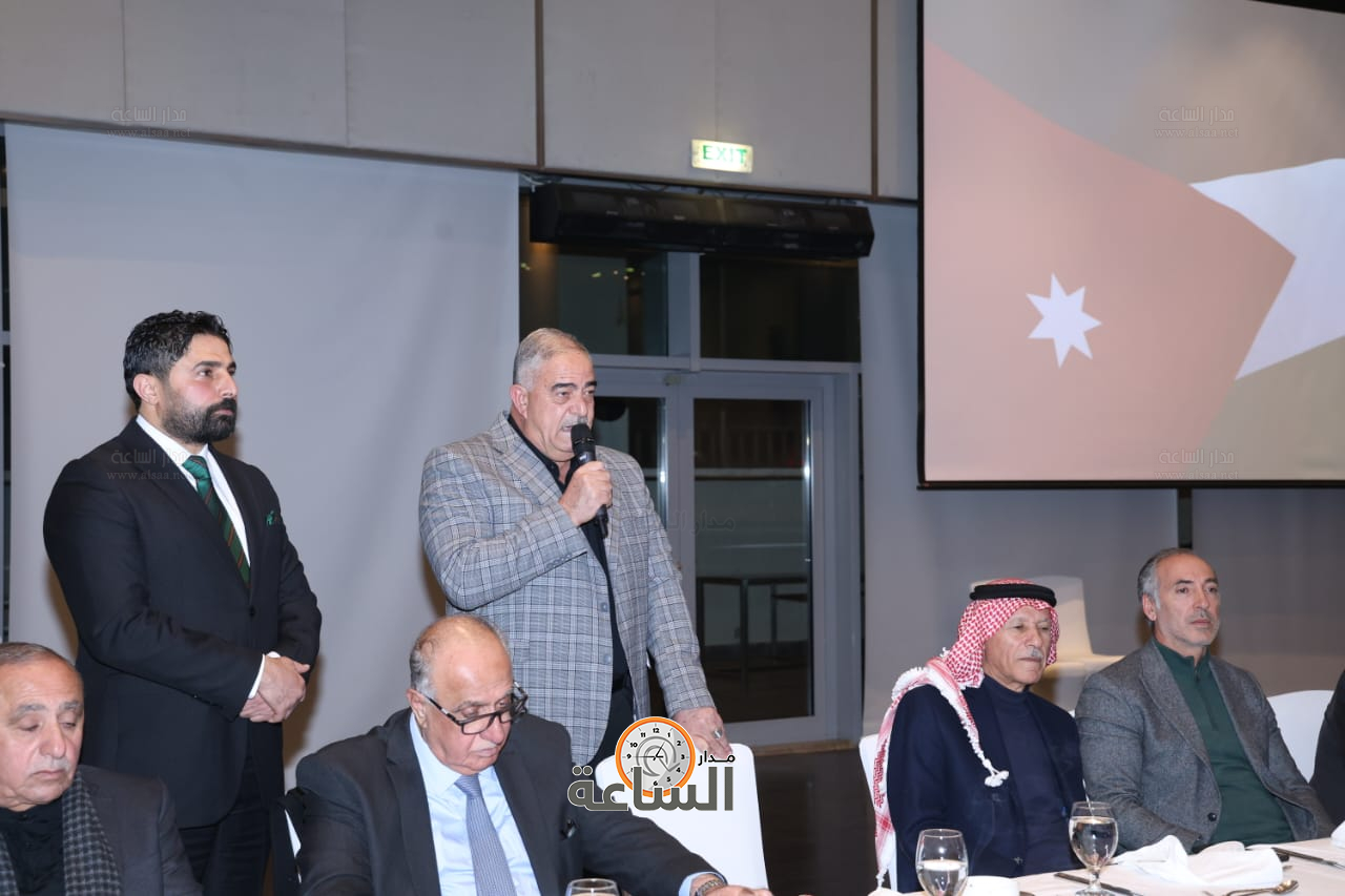 راشد فريحات يولم لوزراء وأعيان ونواب.. والعين أبو غاصب: راتب الوزير يعادل 50 دينارا (صور وفيديو) (video)