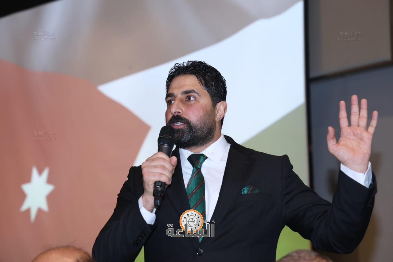 راشد فريحات يولم لوزراء وأعيان ونواب.. والعين أبو غاصب: راتب الوزير يعادل 50 دينارا (صور وفيديو) (video)