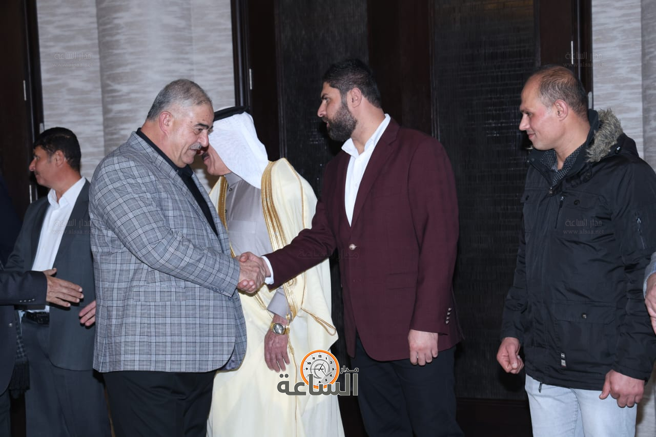 راشد فريحات يولم لوزراء وأعيان ونواب.. والعين أبو غاصب: راتب الوزير يعادل 50 دينارا (صور وفيديو) (video)