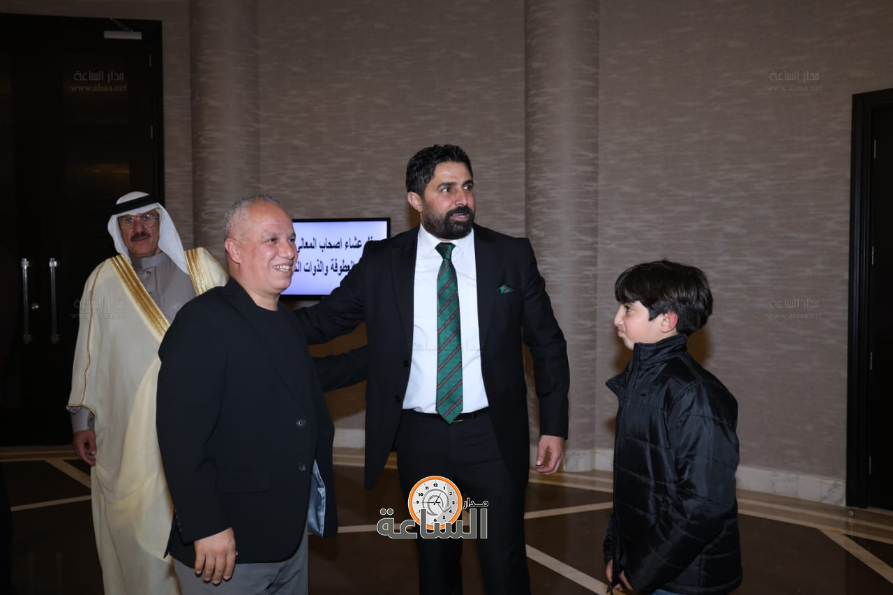 راشد فريحات يولم لوزراء وأعيان ونواب.. والعين أبو غاصب: راتب الوزير يعادل 50 دينارا (صور وفيديو) (video)