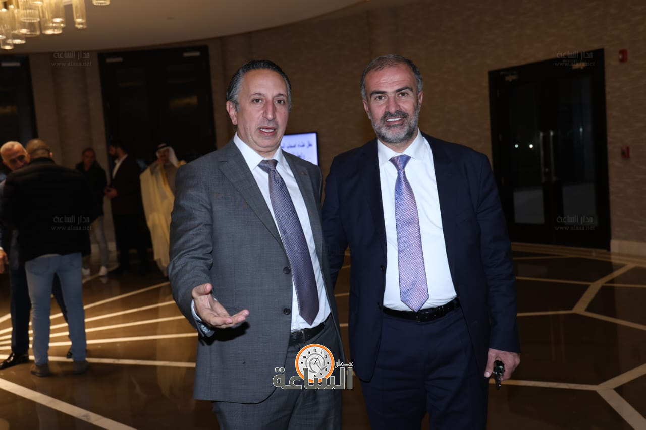 راشد فريحات يولم لوزراء وأعيان ونواب.. والعين أبو غاصب: راتب الوزير يعادل 50 دينارا (صور وفيديو) (video)