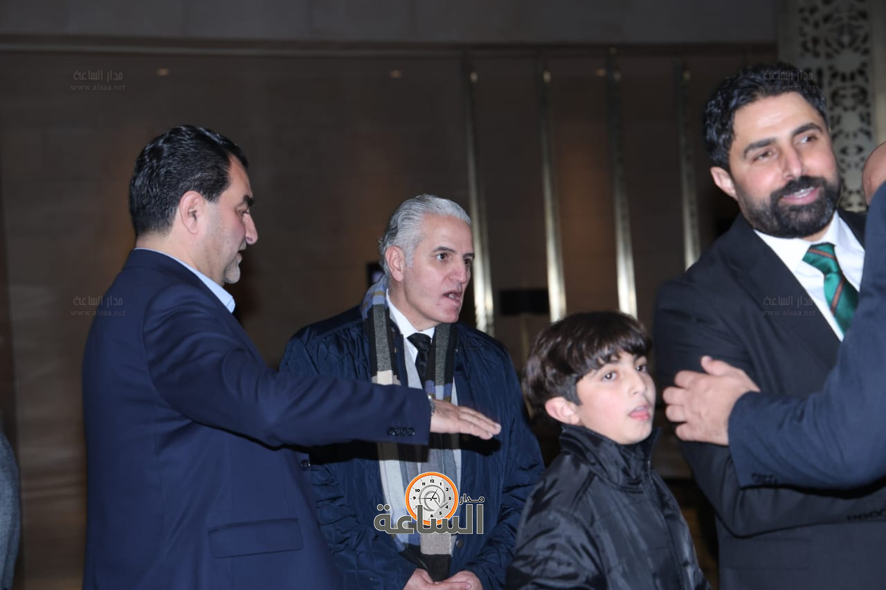 راشد فريحات يولم لوزراء وأعيان ونواب.. والعين أبو غاصب: راتب الوزير يعادل 50 دينارا (صور وفيديو) (video)