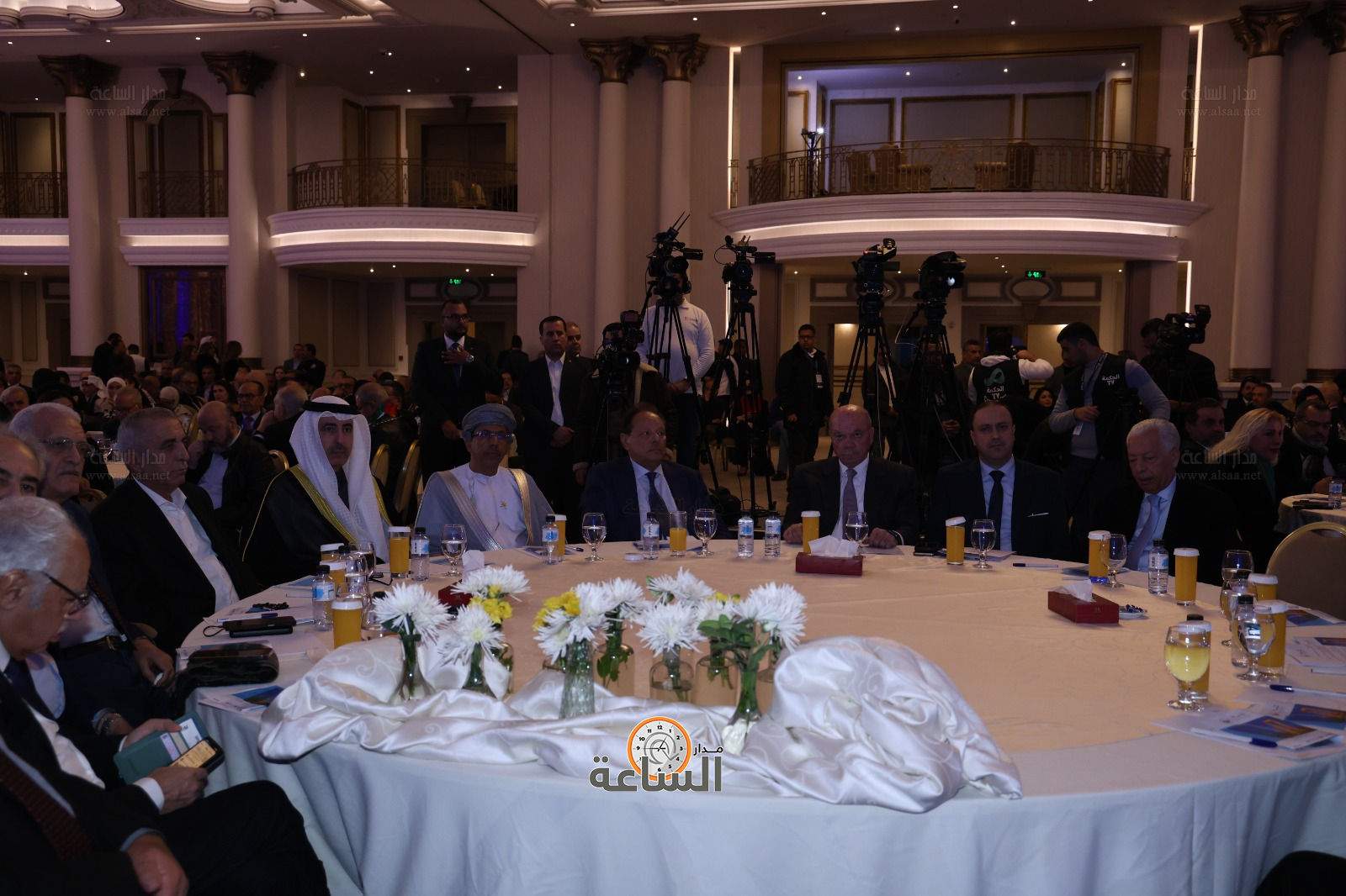 Madar Al-Saa Images 0.8311007194921449