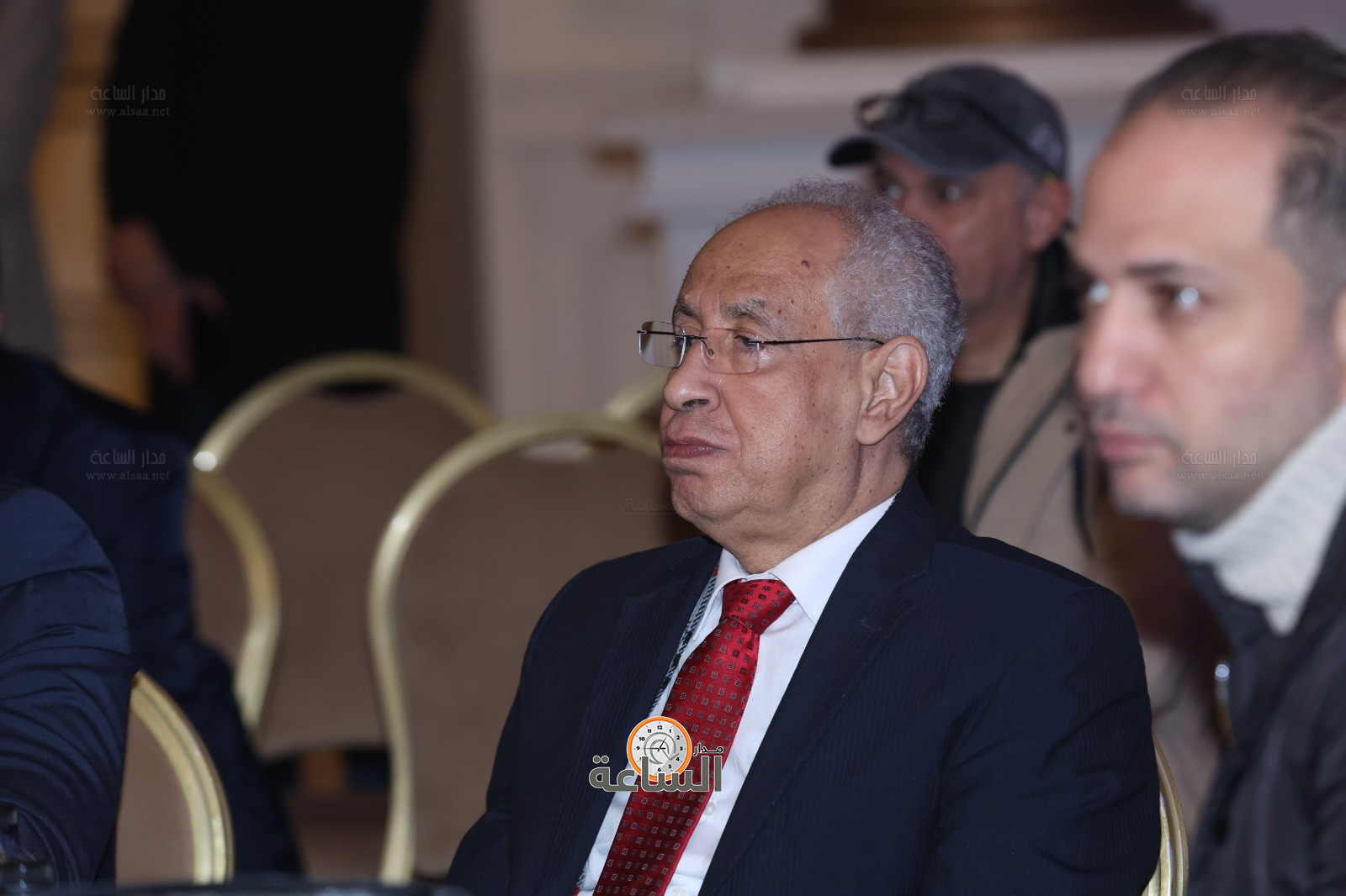 Madar Al-Saa Images 0.4517139113797699