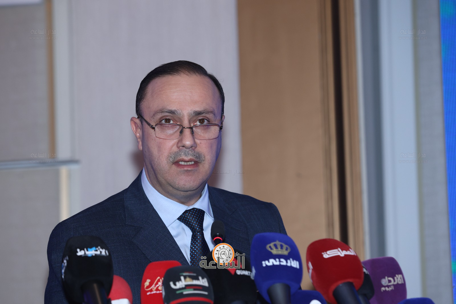 

محمد المومني 

