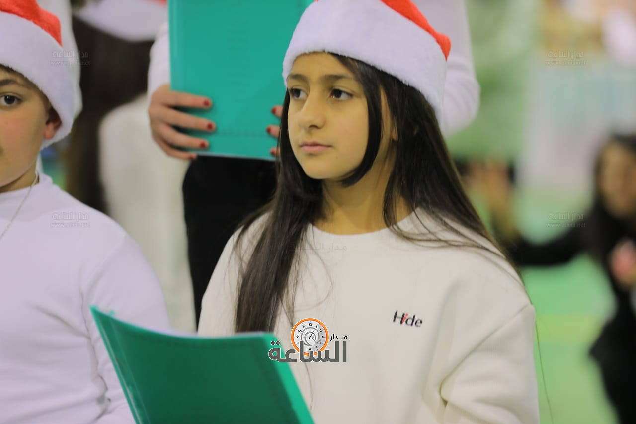 Madar Al-Saa Images 0.43156506210335066