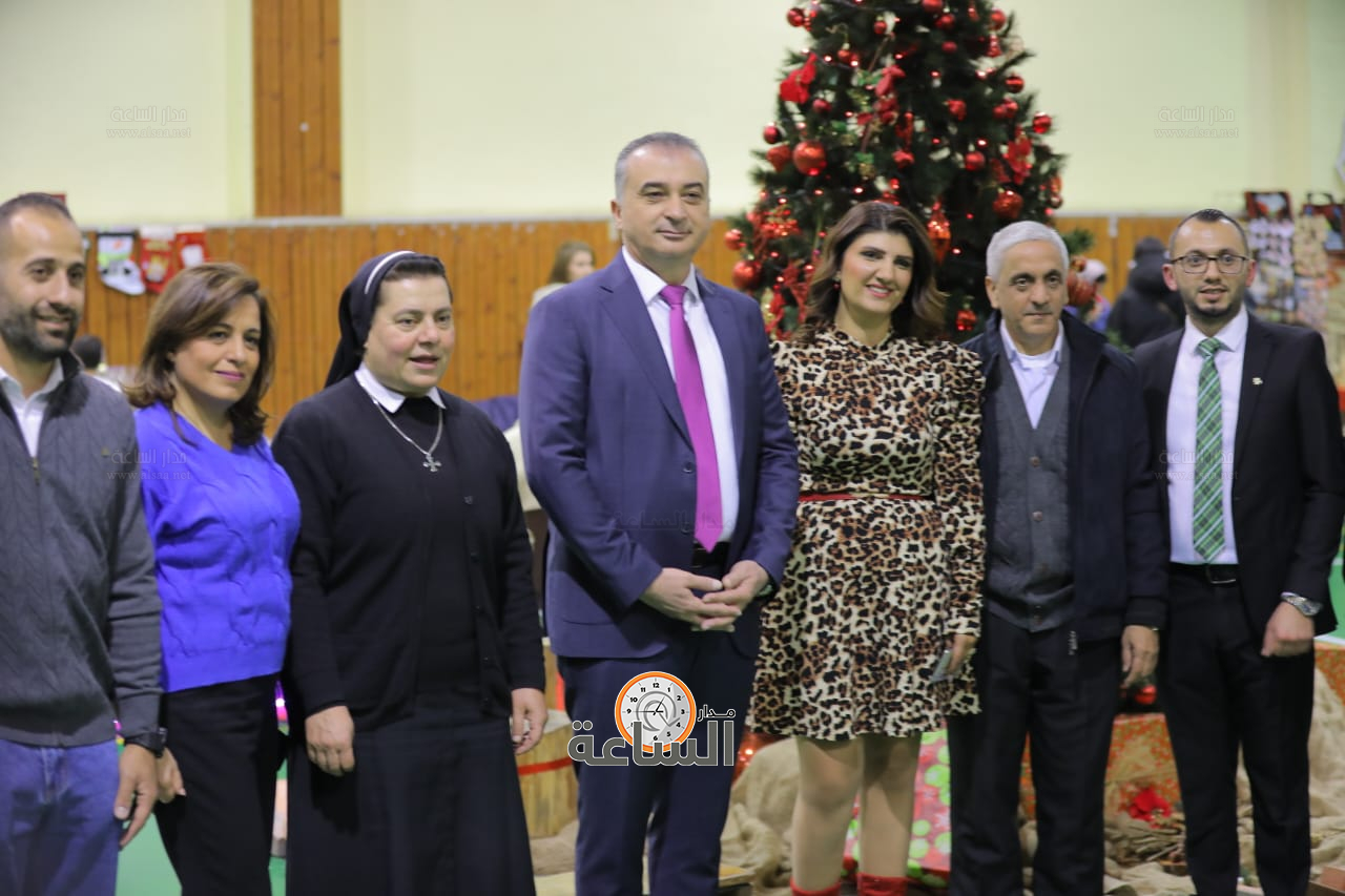 Madar Al-Saa Images 0.884418617878572