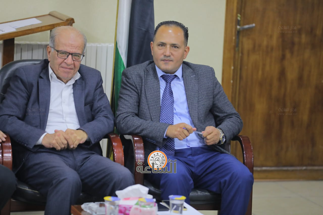 Madar Al-Saa Images 0.10882365030858221