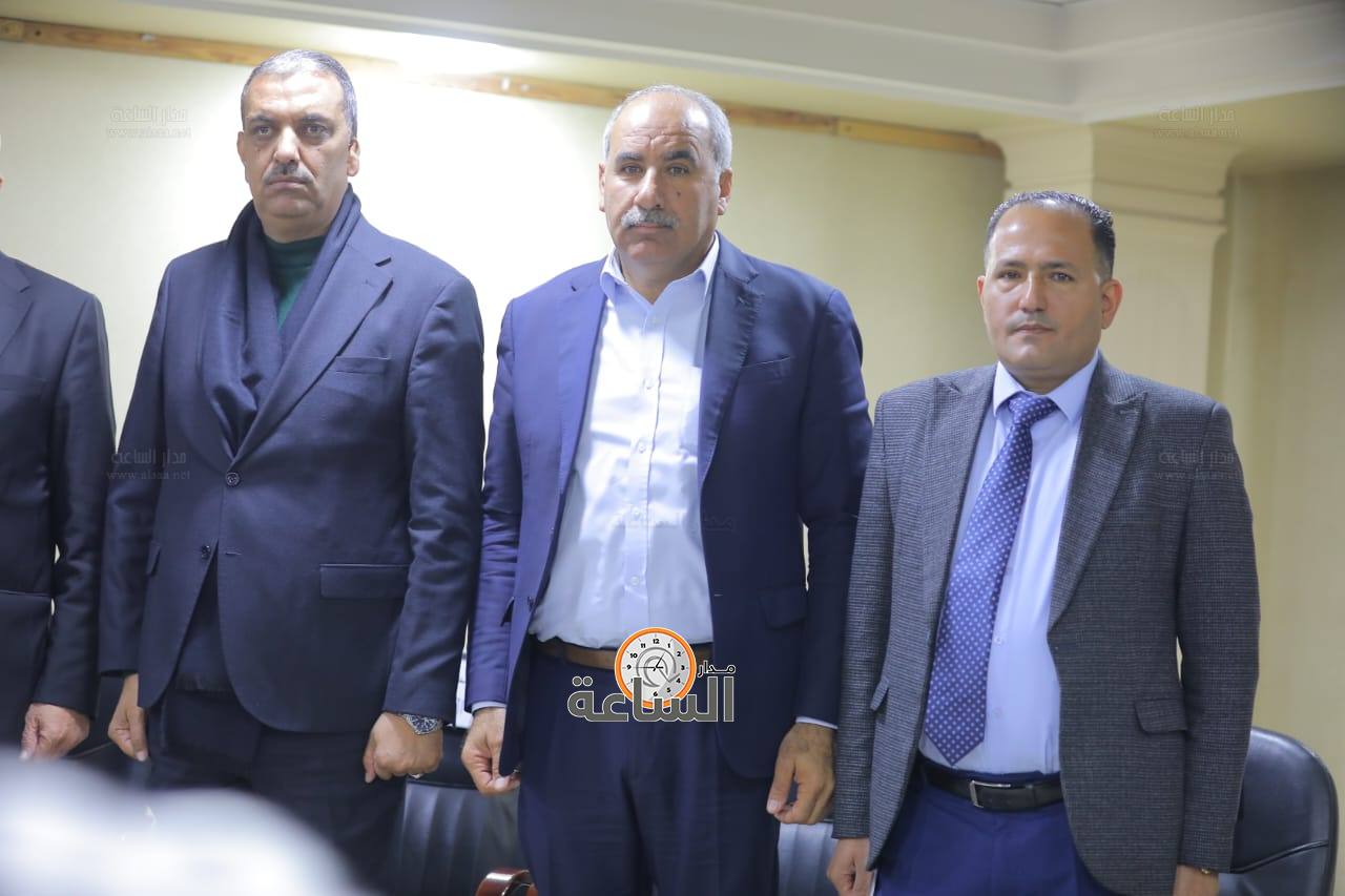 Madar Al-Saa Images 0.4939730252516985