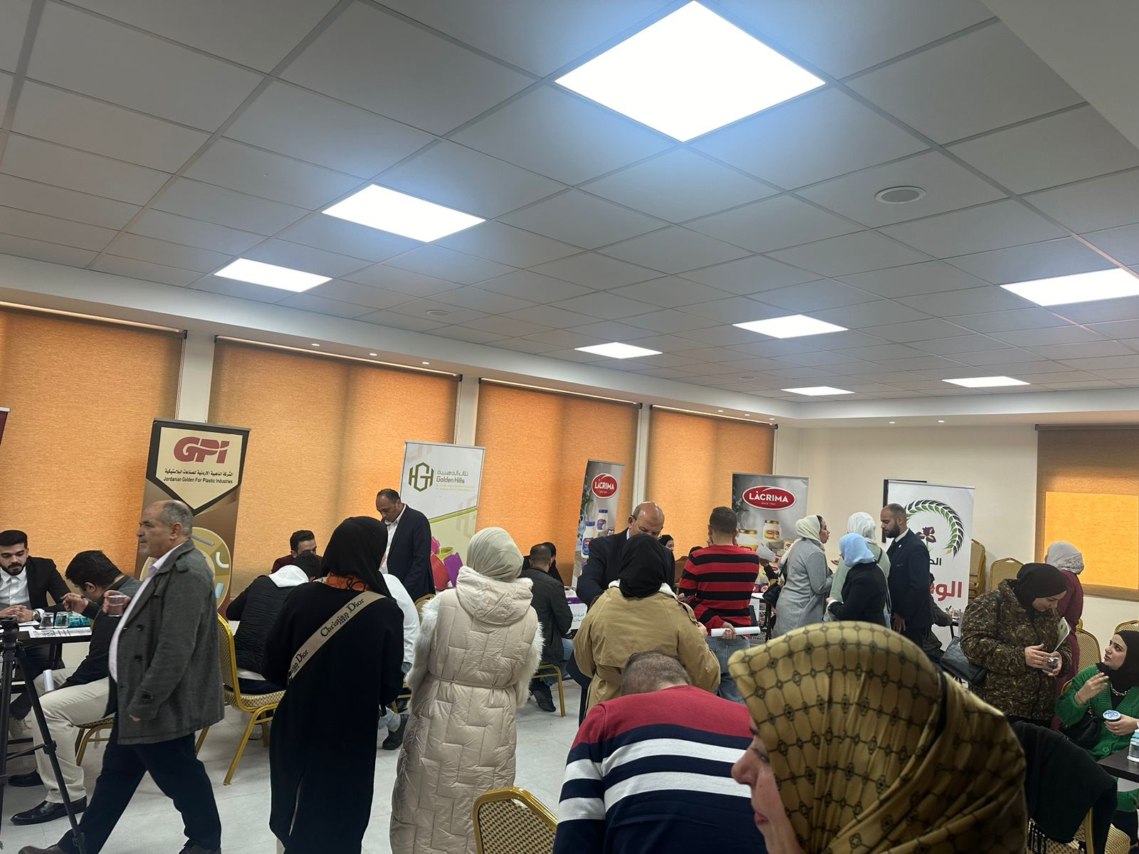 Madar Al-Saa Images 0.8257680237436709