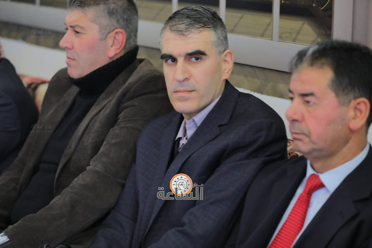 Madar Al-Saa Images 0.38000590387247346