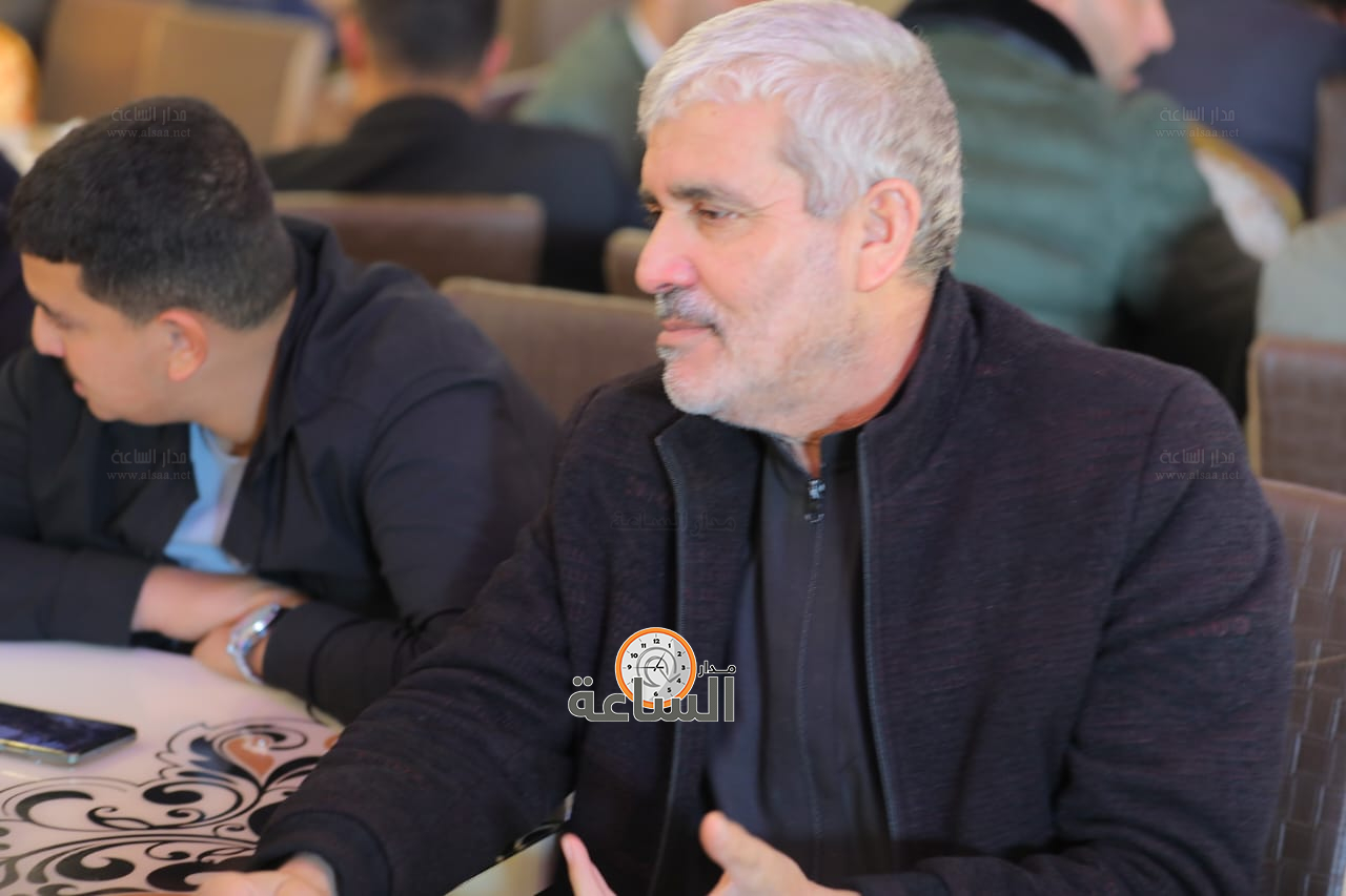 Madar Al-Saa Images 0.04354095691854942