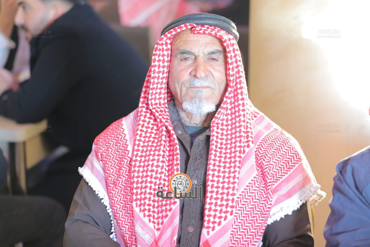 Madar Al-Saa Images 0.6370012286393494