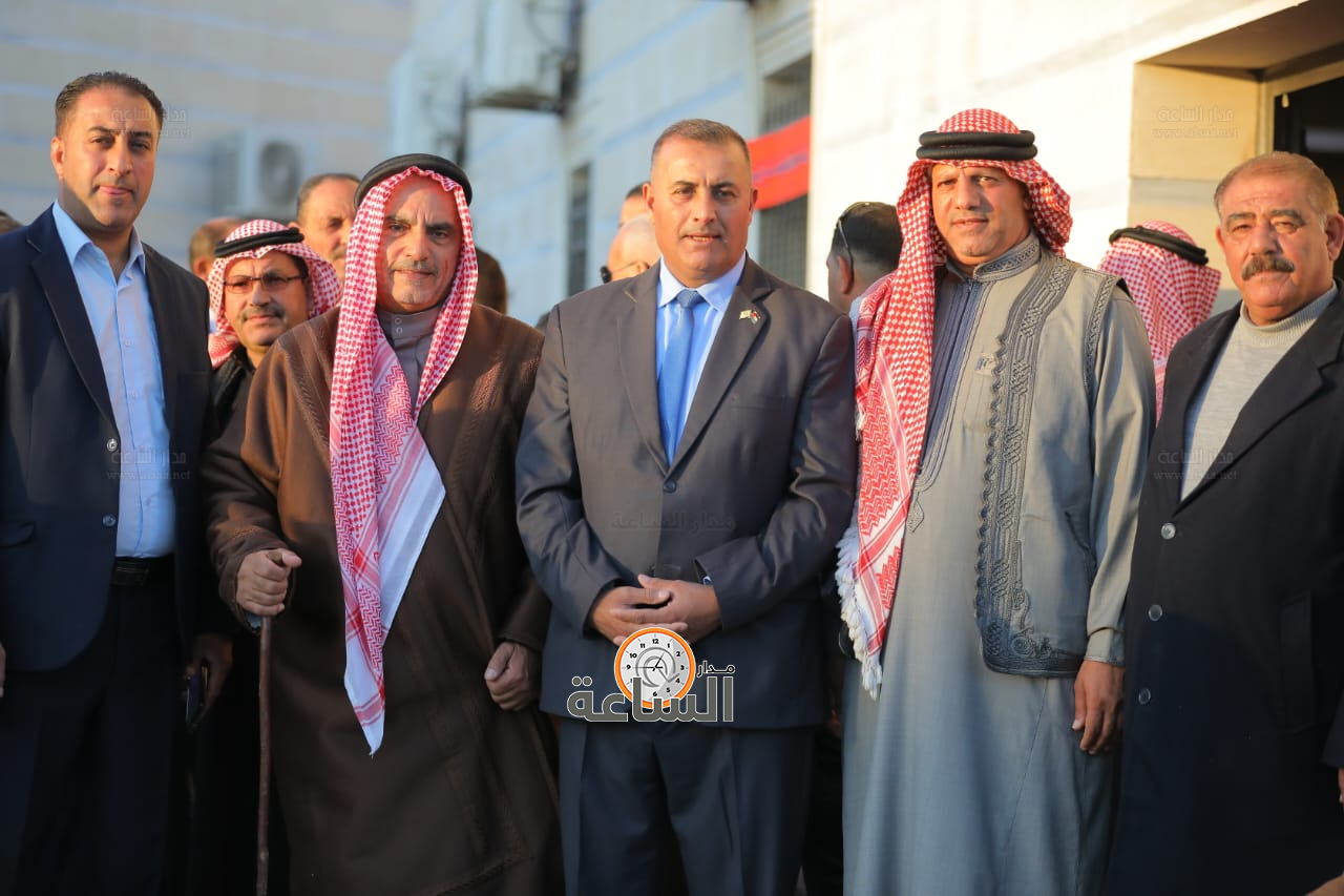 Madar Al-Saa Images 0.1456812058820396