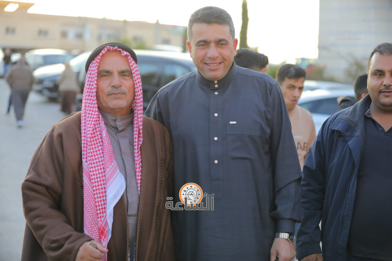 Madar Al-Saa Images 0.14128531964134838