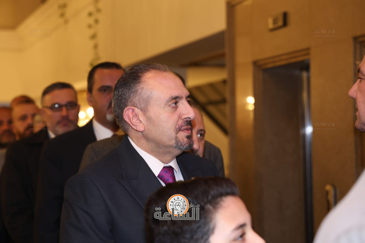 Madar Al-Saa Images 0.9734493884873856