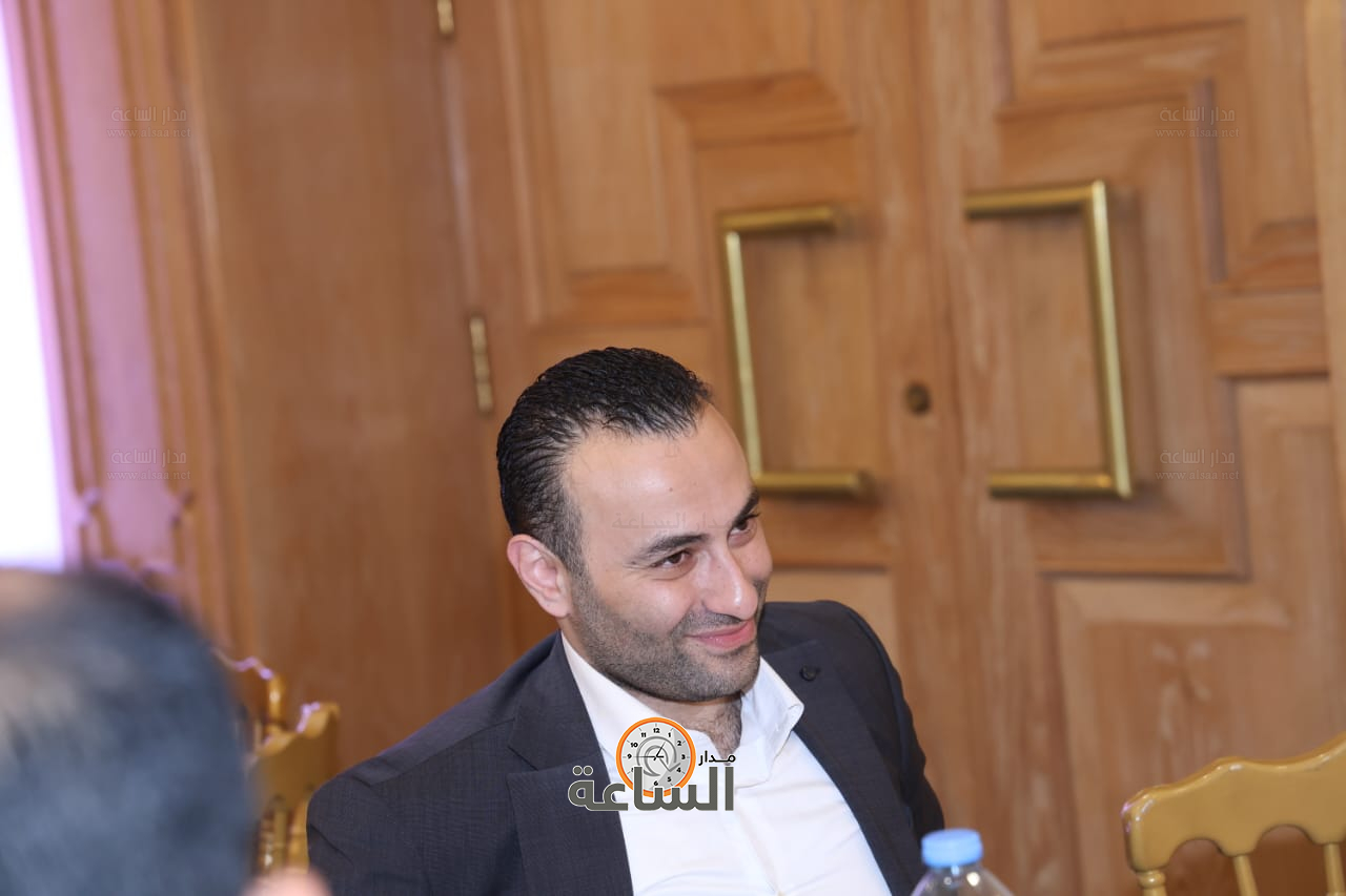 Madar Al-Saa Images 0.8158362725084518