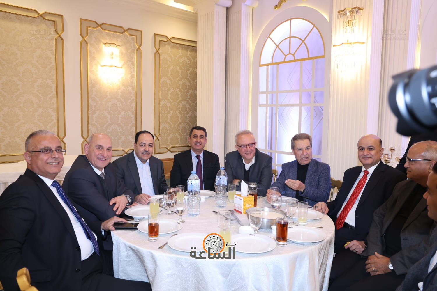 Madar Al-Saa Images 0.6327242358213458