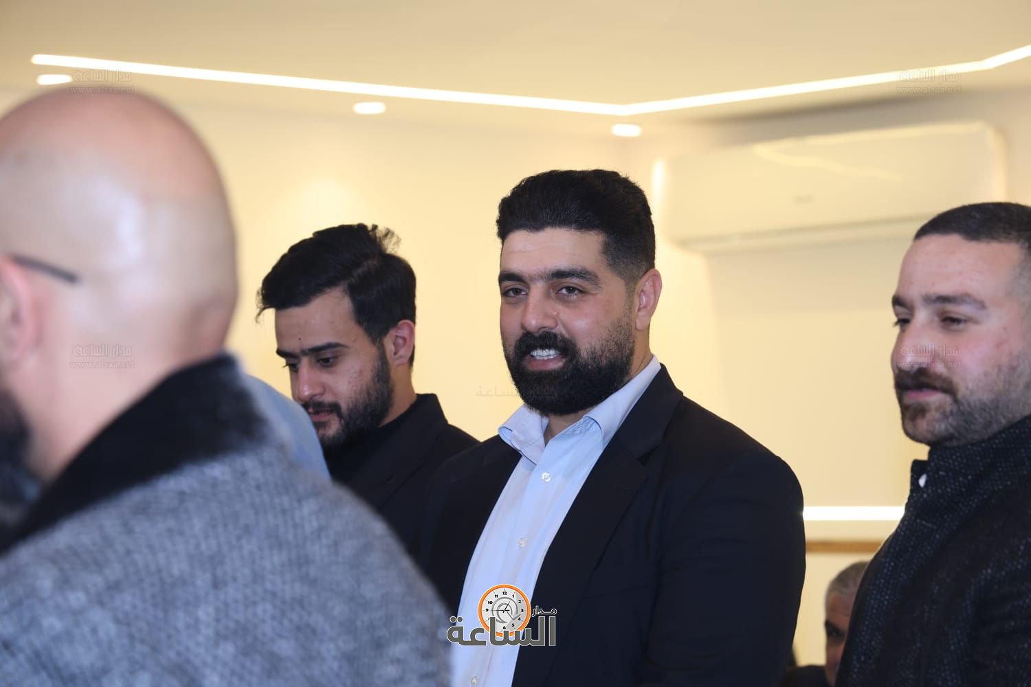 Madar Al-Saa Images 0.6108064348913569