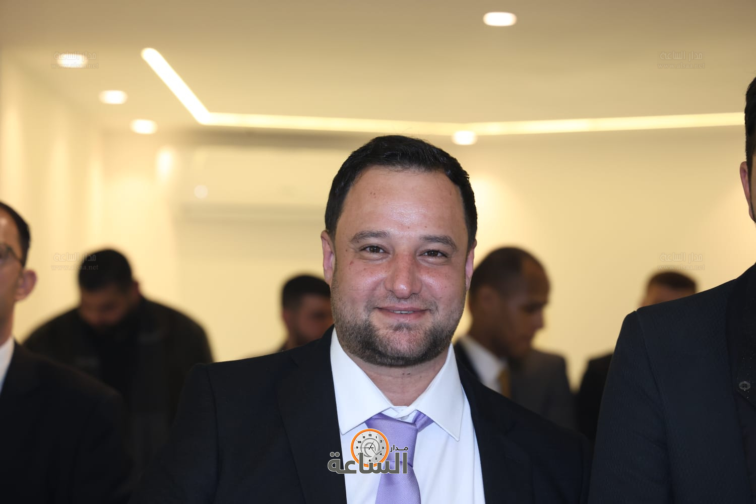 Madar Al-Saa Images 0.18423782827328217