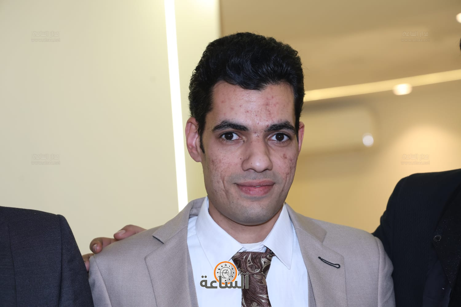 Madar Al-Saa Images 0.12492732152747221