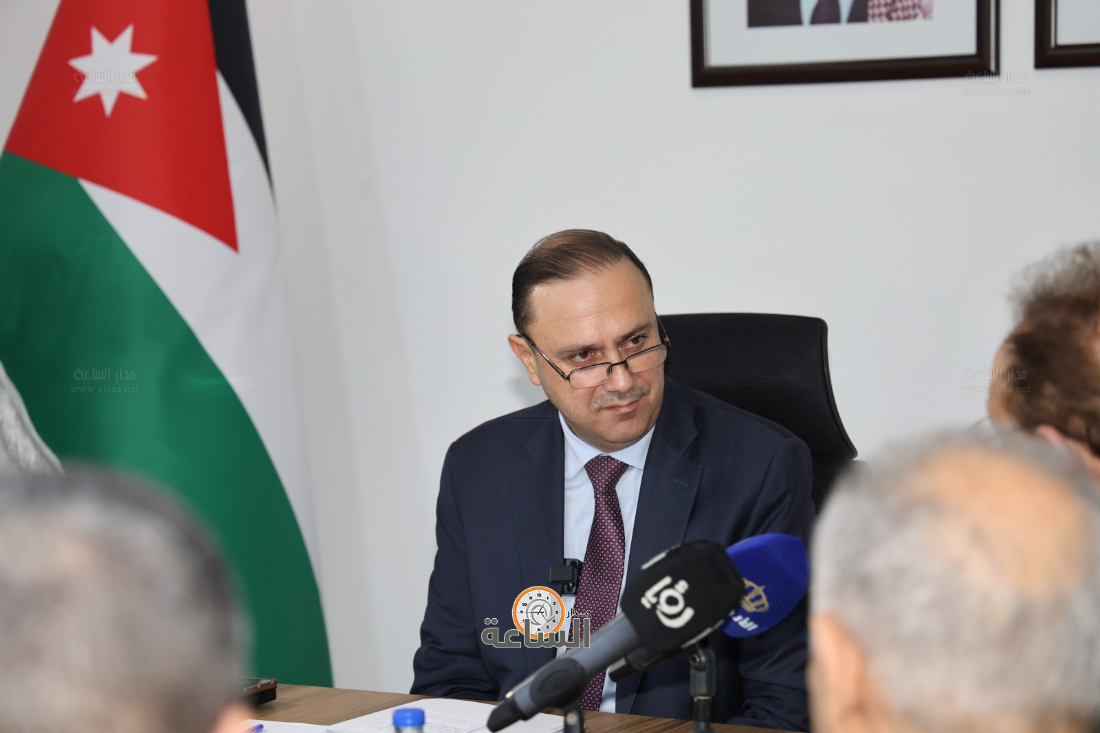 Madar Al-Saa Images 0.8062797236961436