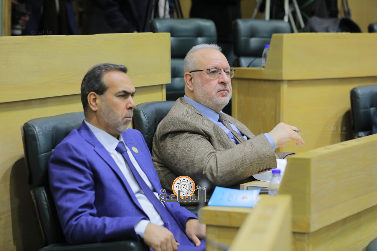 Madar Al-Saa Images 0.7482197540929201