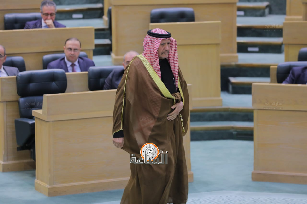 Madar Al-Saa Images 0.03591264879426803