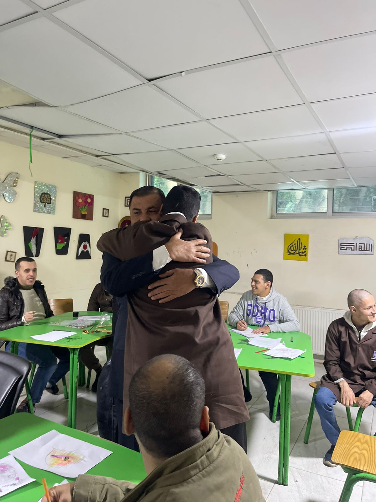 Madar Al-Saa Images 0.9031127308488578