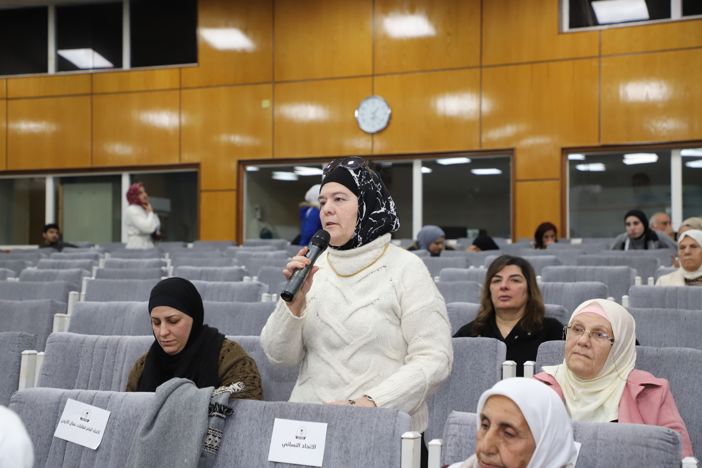 Madar Al-Saa Images 0.3205210907162348