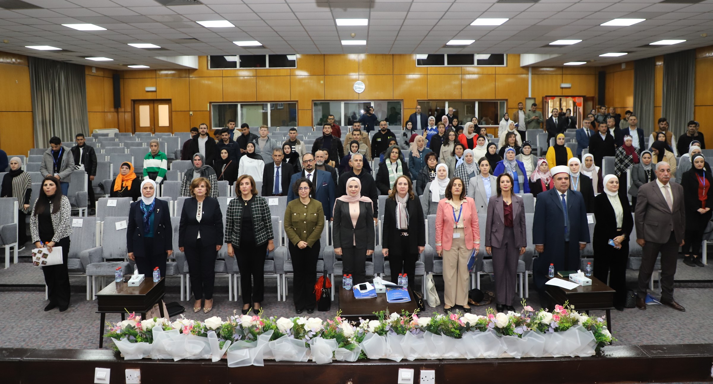 Madar Al-Saa Images 0.9457041444002314