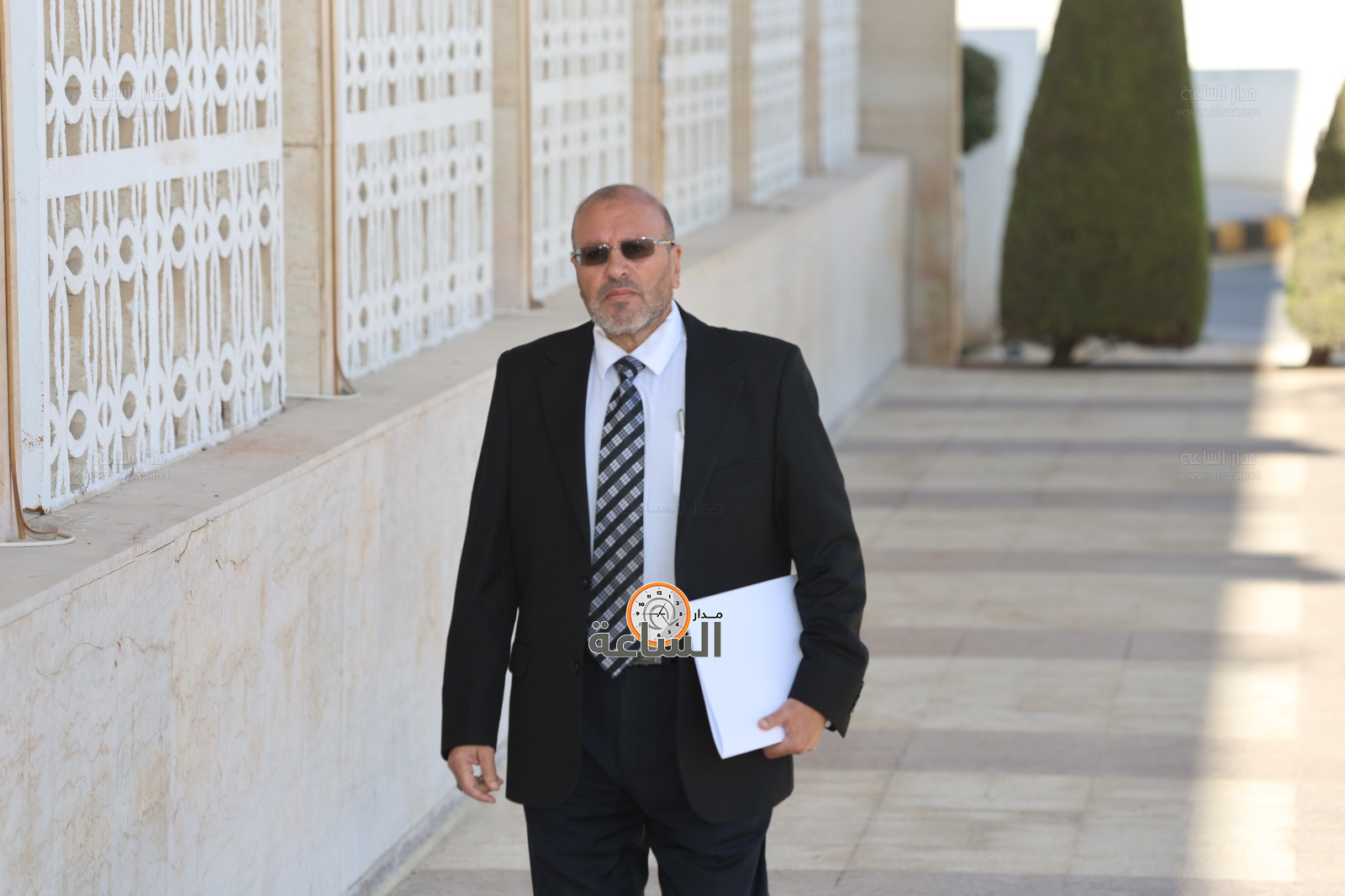 Madar Al-Saa Images 0.3939464560899859