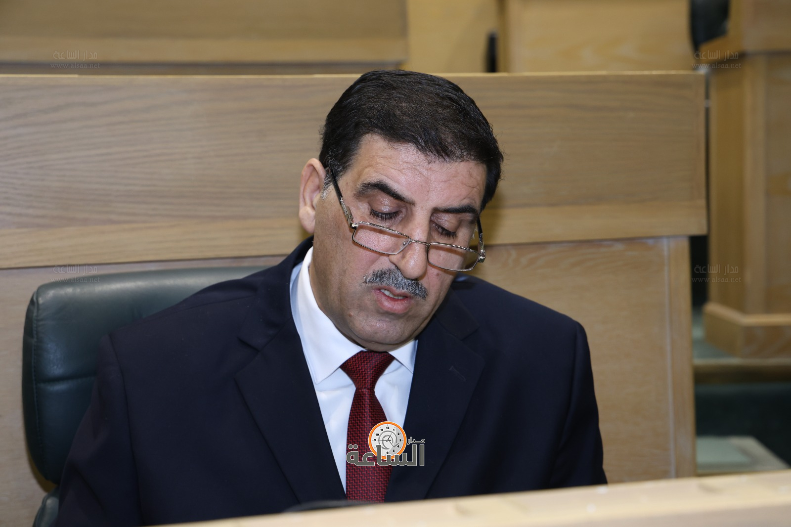 Madar Al-Saa Images 0.09816676214902653