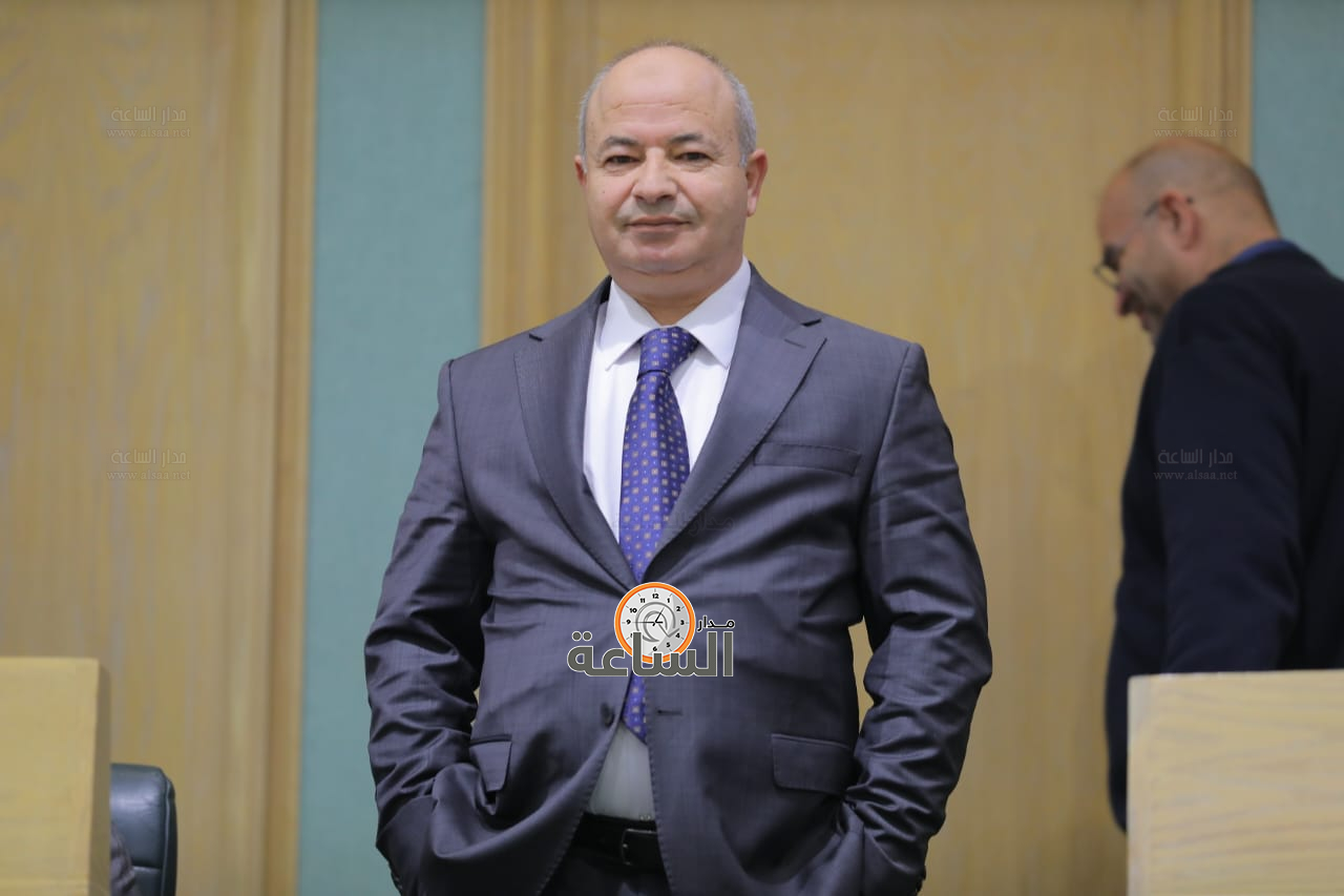 Madar Al-Saa Images 0.4193105049326904