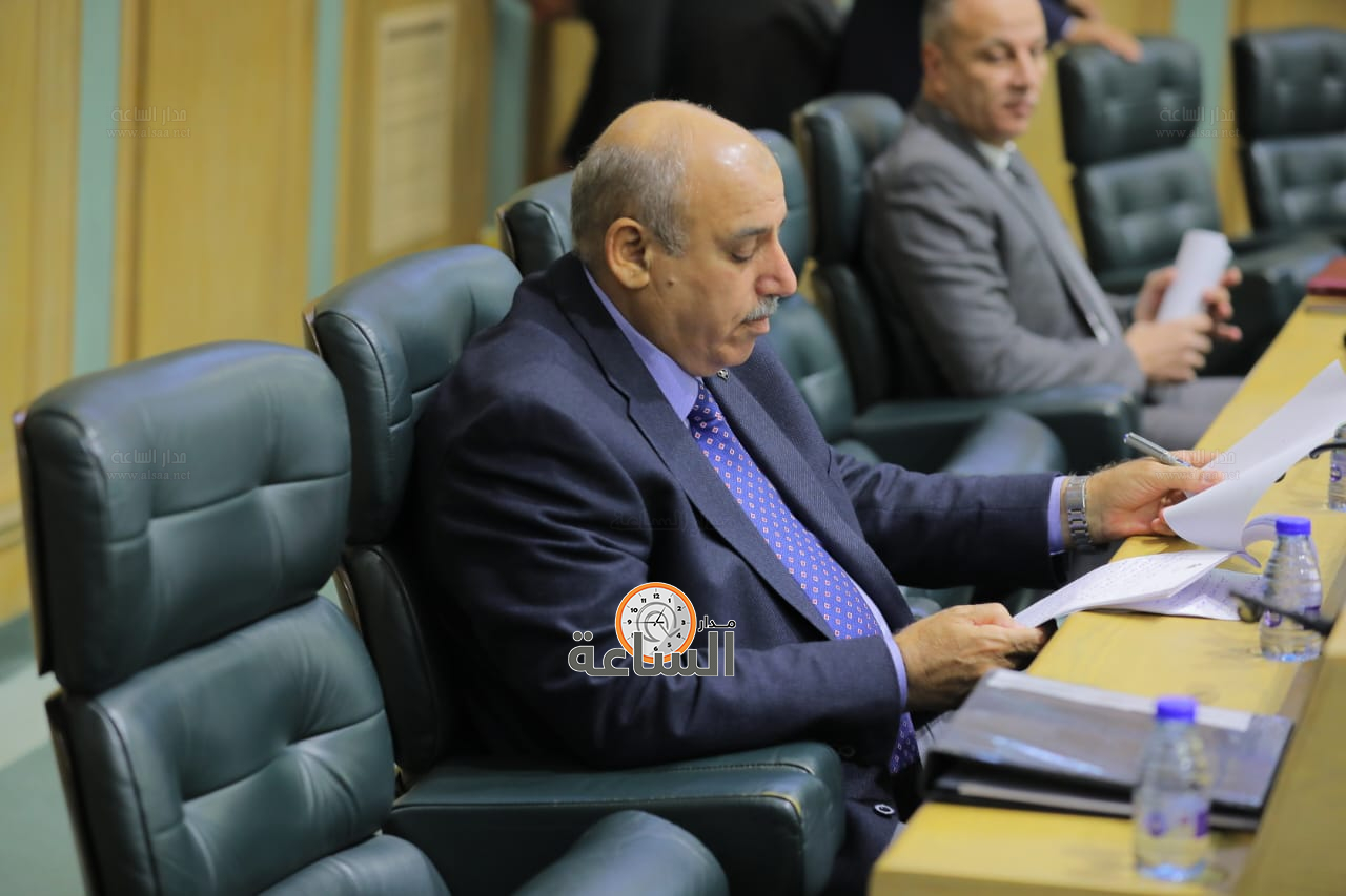 Madar Al-Saa Images 0.8044733909254593